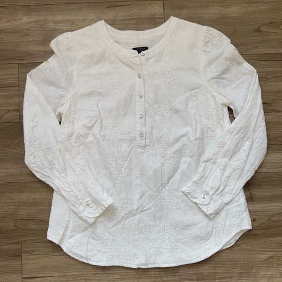Talbots White Floral
Embroidery Top Blouse Cotton Size Petite Small - Picture 1 of 12
